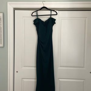 Size 12 Xscape Green Off the Shoulder Formal Dress